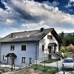Gościnne Pod Lasem Kwatera prywatna
